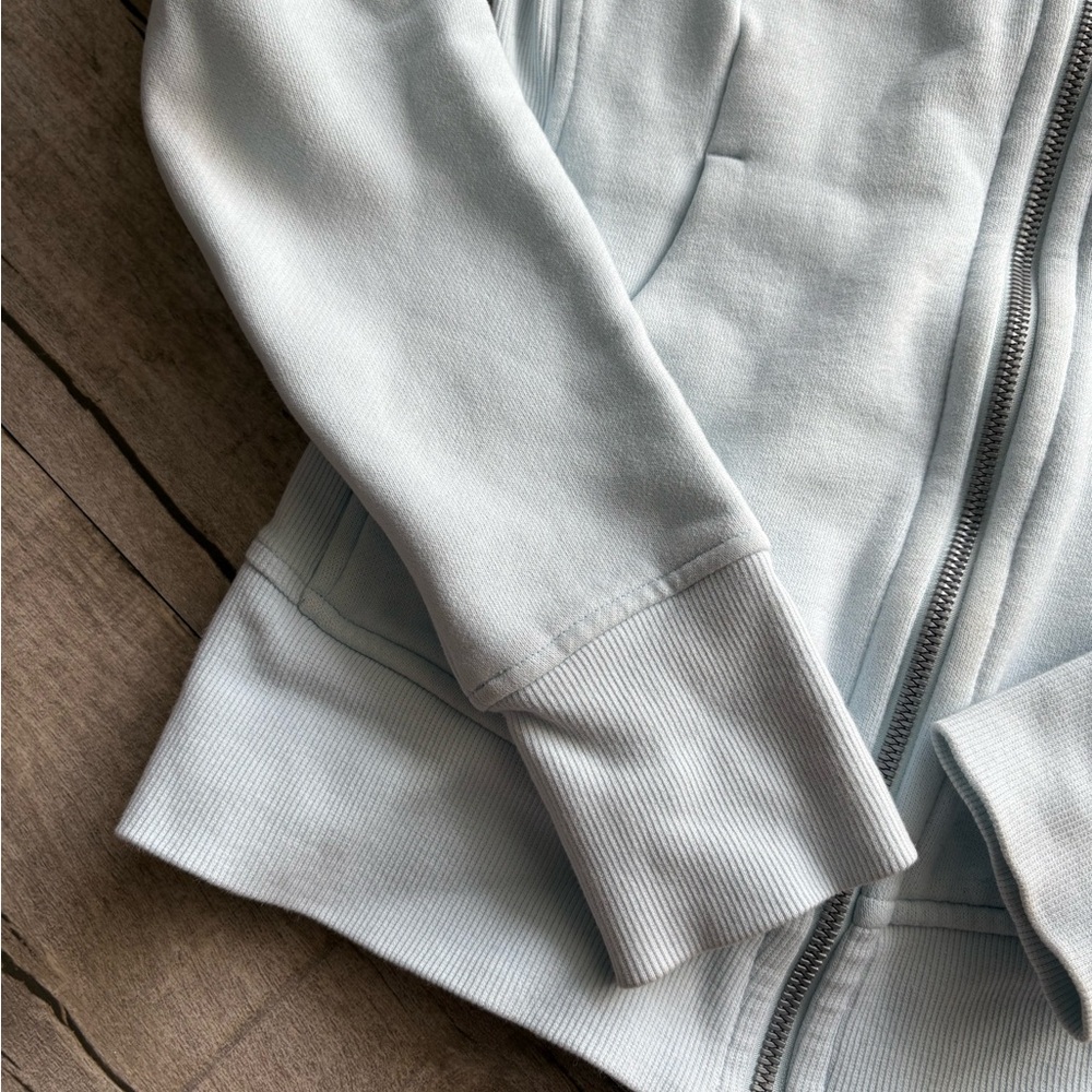 Lululemon Scuba Full Zip Baby blue - Picture 3 of 7